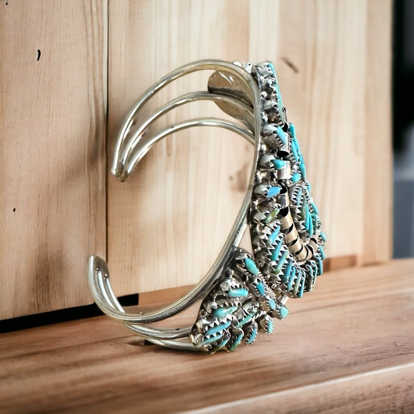 Genuine Sleeping Beauty Turquoise Sterling Silver Cuff Bracelet- Signed Cuff - Picture 4 of 16